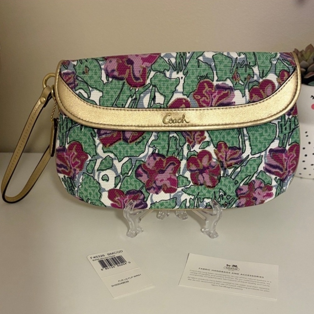 COACH Ashley Multicolor Floral Canvas Gold Leather Wristlet Wallet Clutch